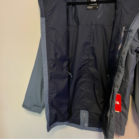 North Face Rain Jacket - Picture 8 of 9